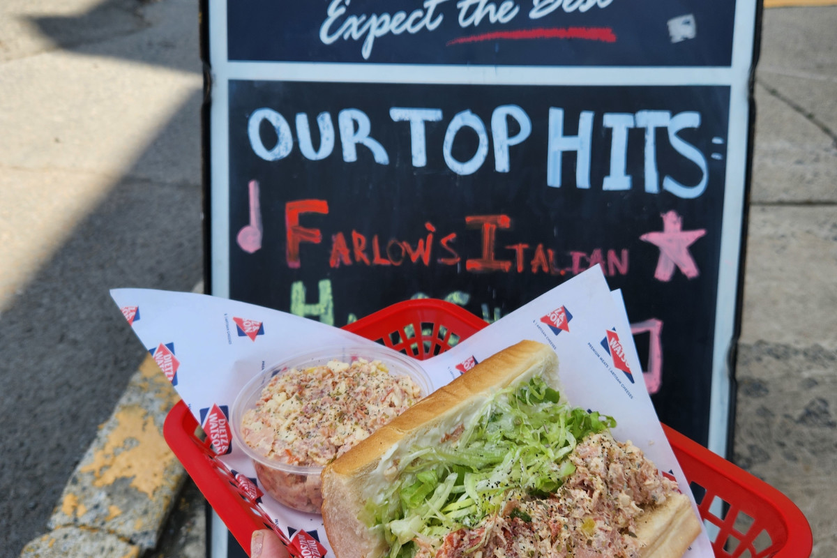 Farlows Deli & Hoagies