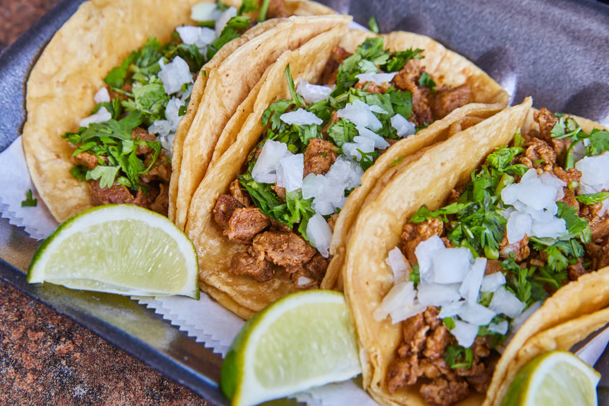 Photo 1 of 4: Tacos Los Neri