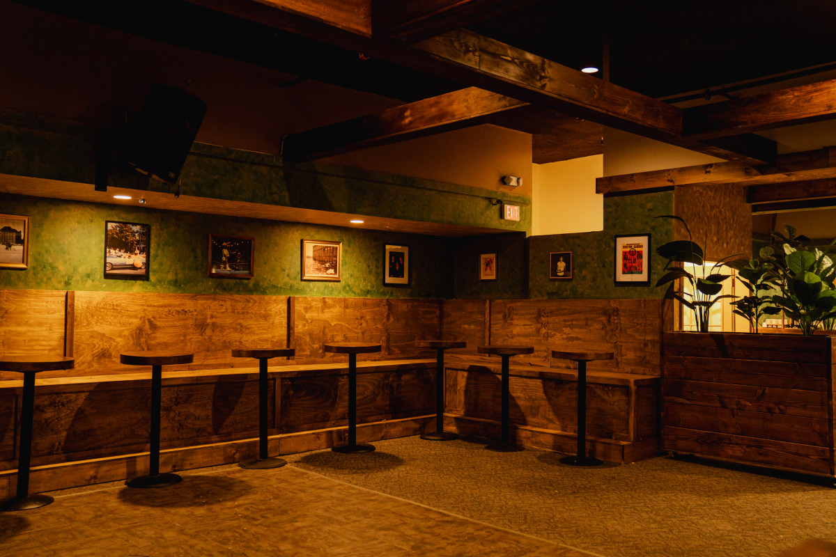 Maine Bar & Grill