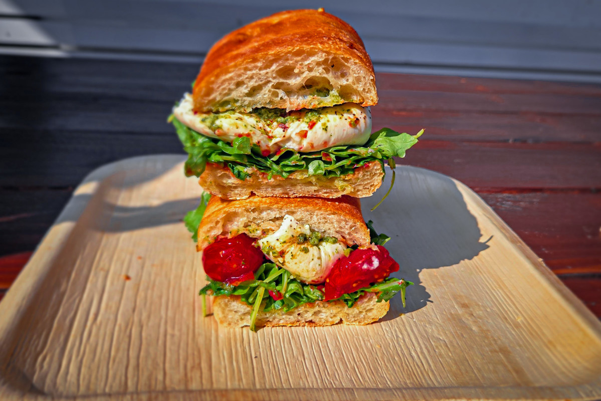 Lokal Sandwich Shop - National Blvd.
