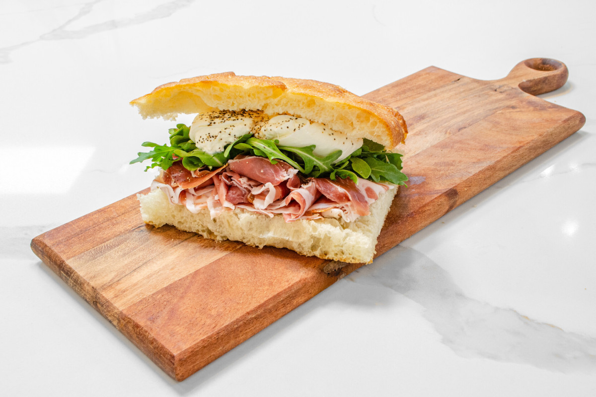Jholano’s Deli - Coral Gables