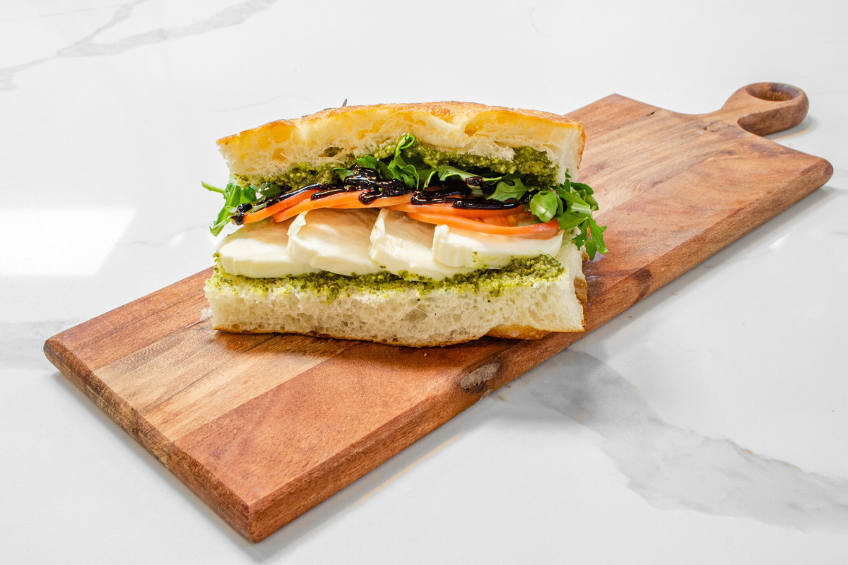 Jholano’s Deli - Coral Gables