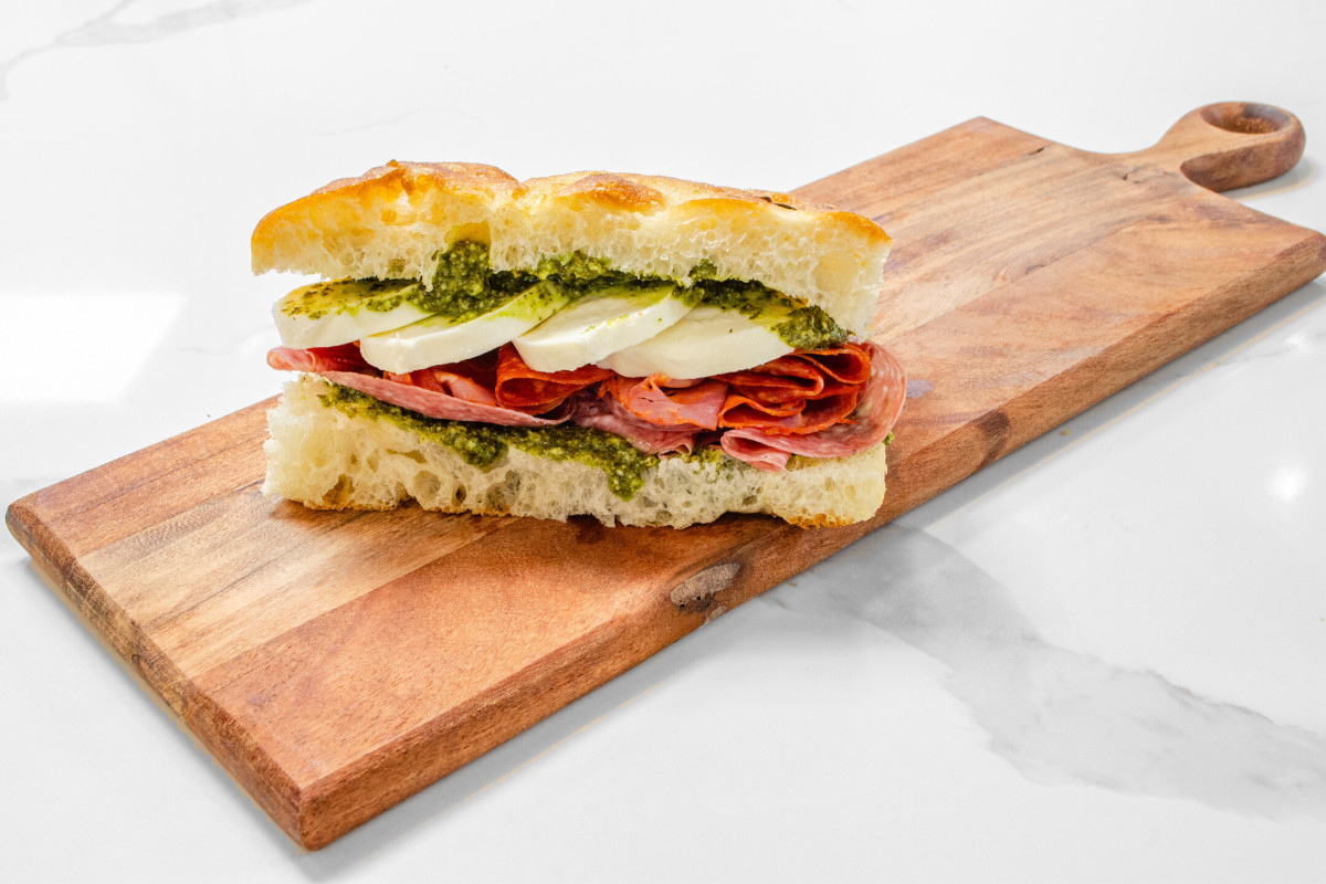 Jholano’s Deli - Coral Gables