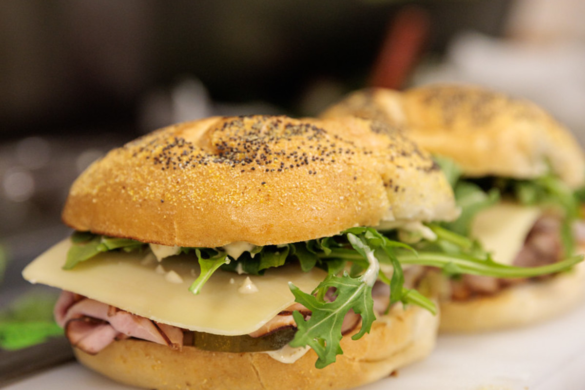 Buck's Deli & Market