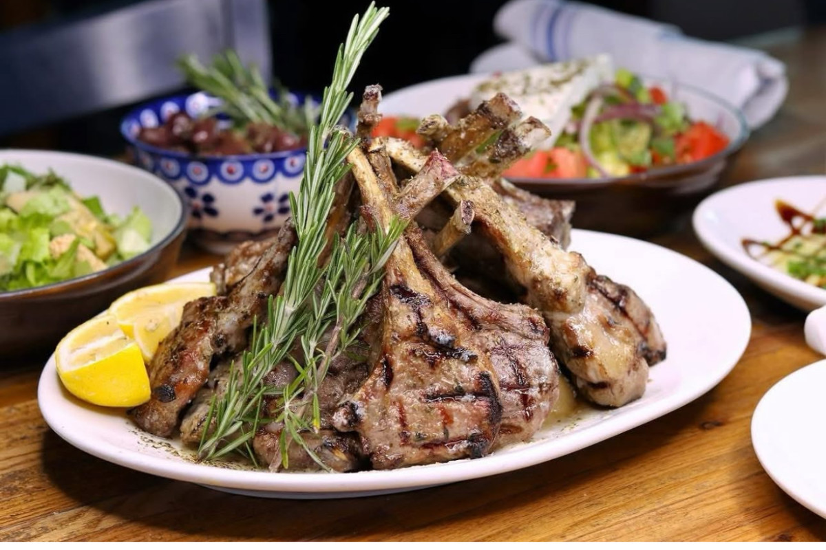 Photo 1 of 4: Taverna Opa