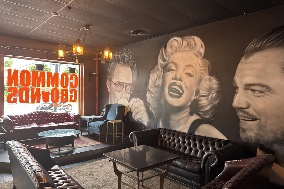 Photo 1 of 4: Common Grounds - Downtown