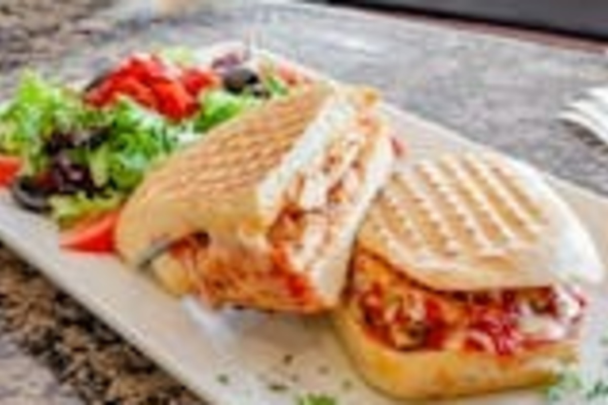Salvatore's of Elmont Pizzeria & Restaurant