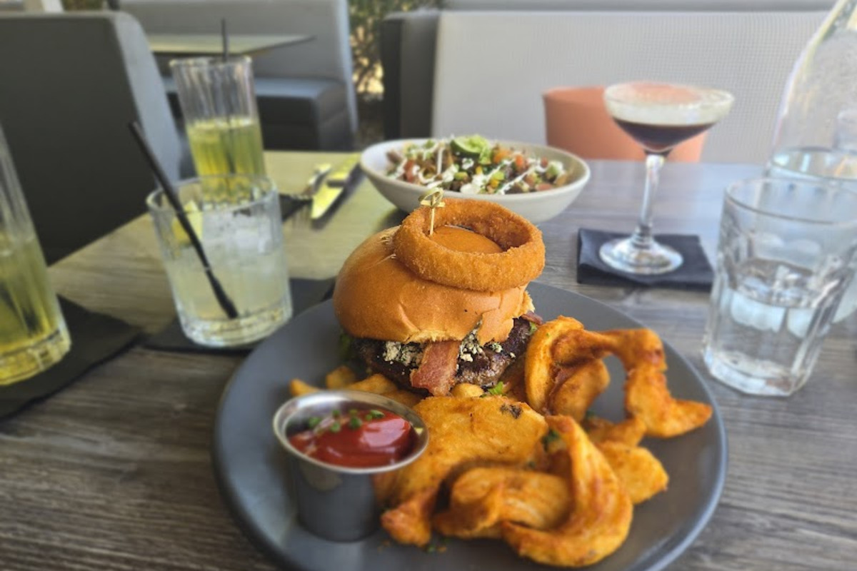 Orchard Tavern