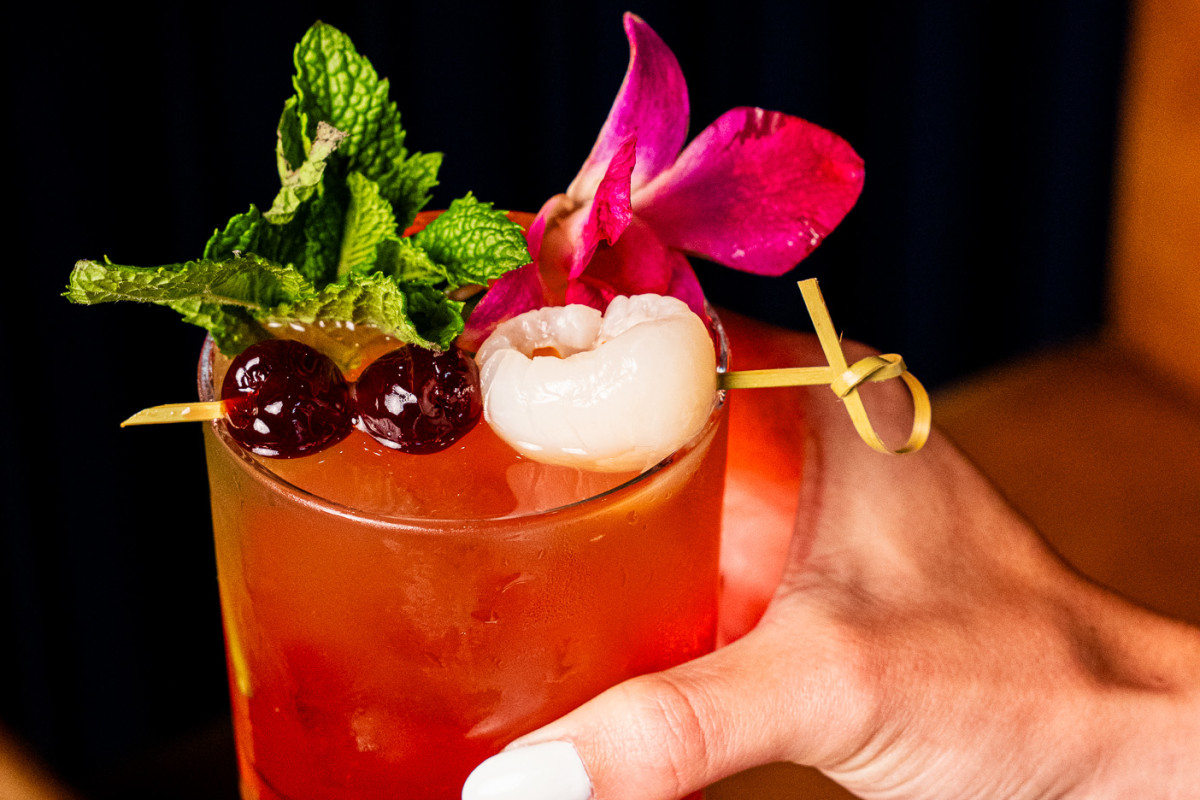 CFH Doral Main Bar