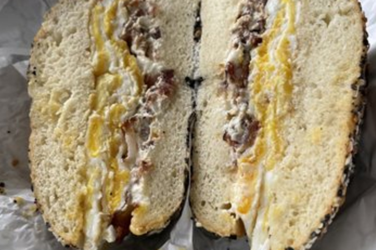 Luke's New York Bagels