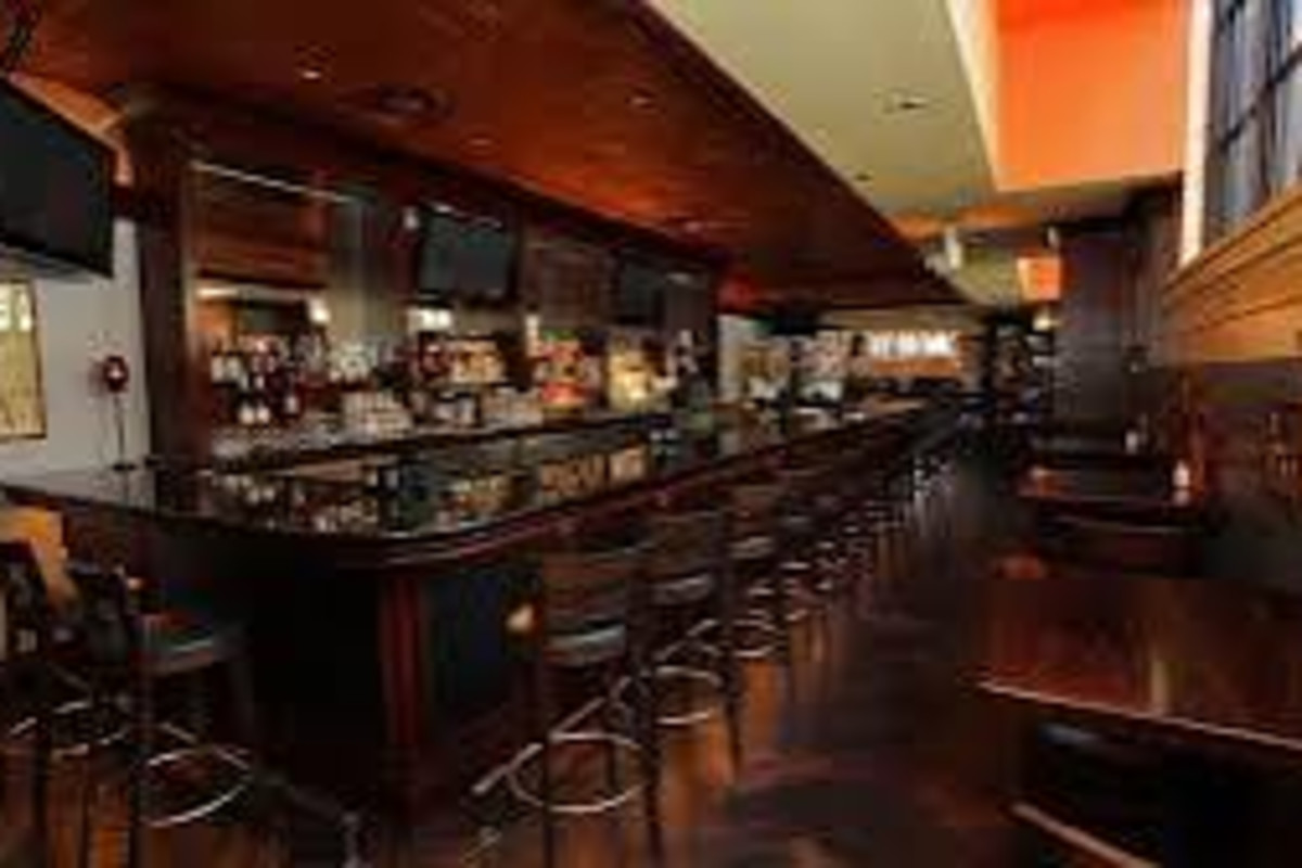 Photo 1 of 4: New Line Tavern