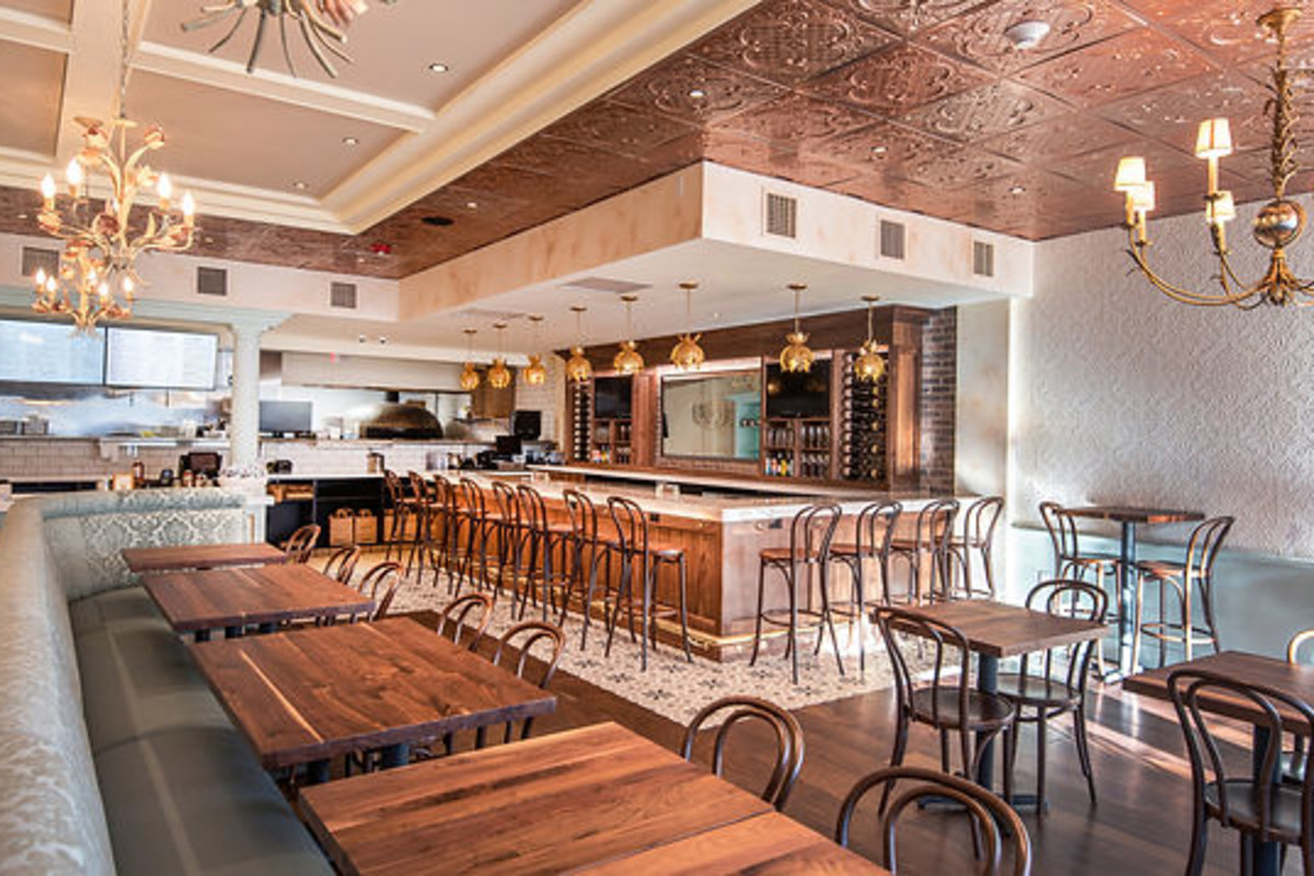 Fiorellas Trattoria - Fiorella's Trattoria - Wellesley
