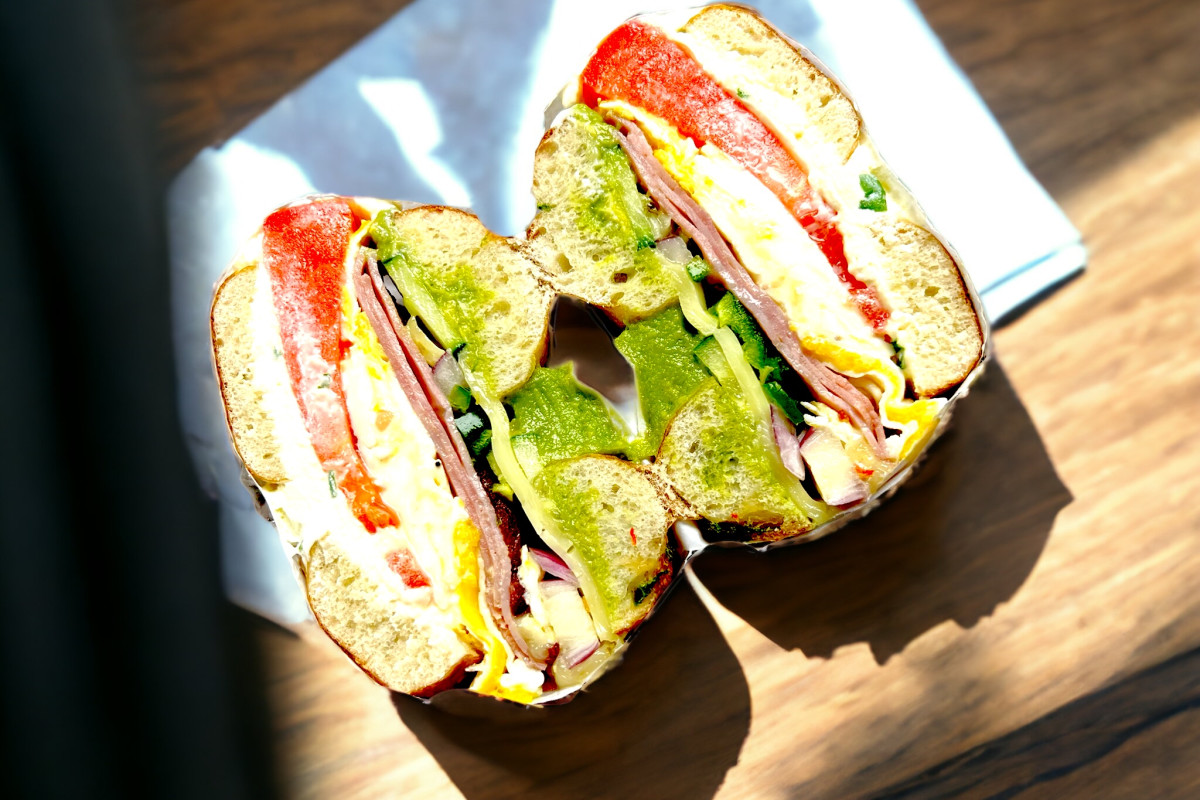 Weirddoughs Bagels & Brews