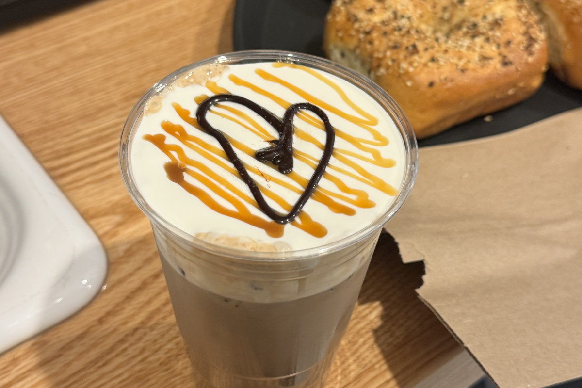 Weirddoughs Bagels & Brews