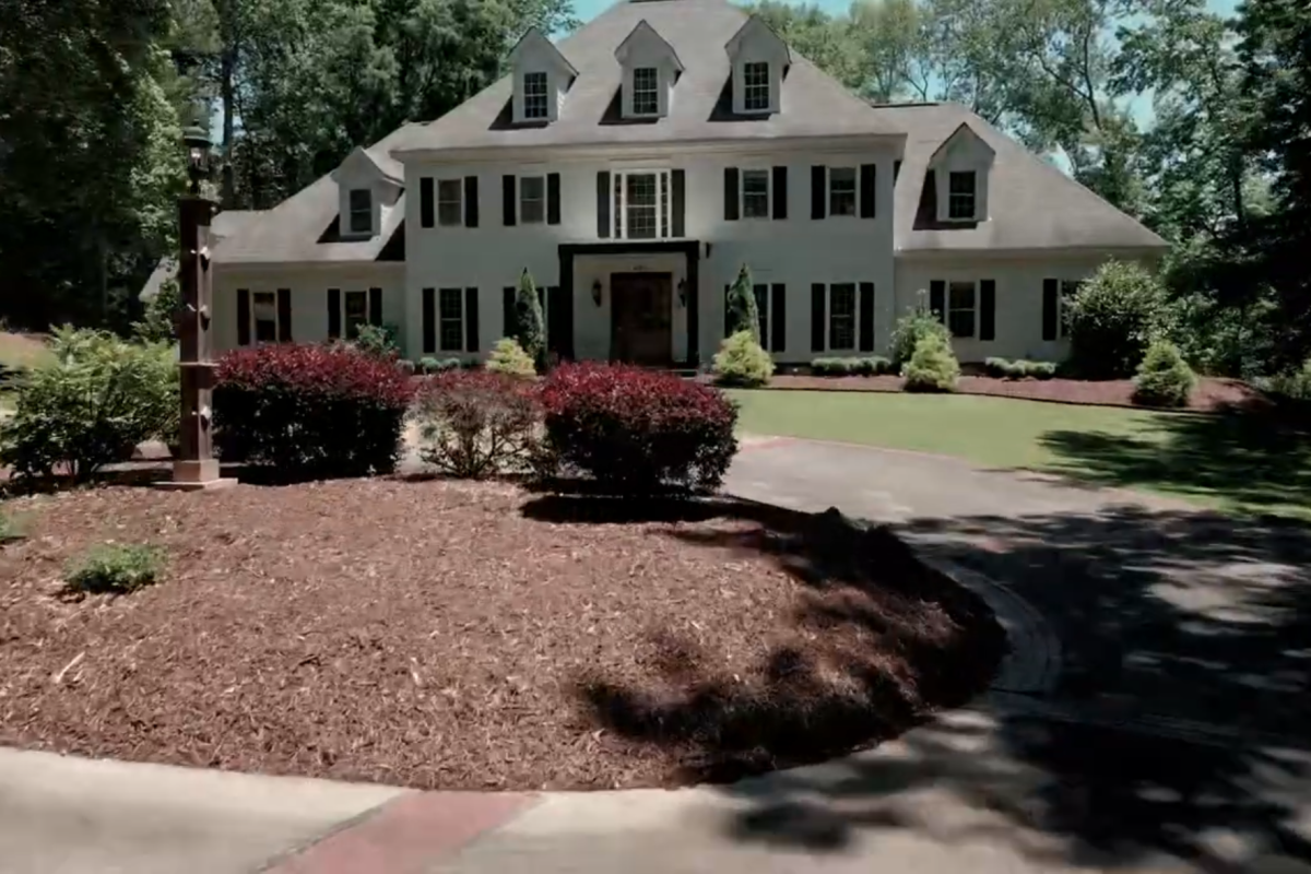 Photo 1 of 4: Chef's Chateau at Pine Hill Estate