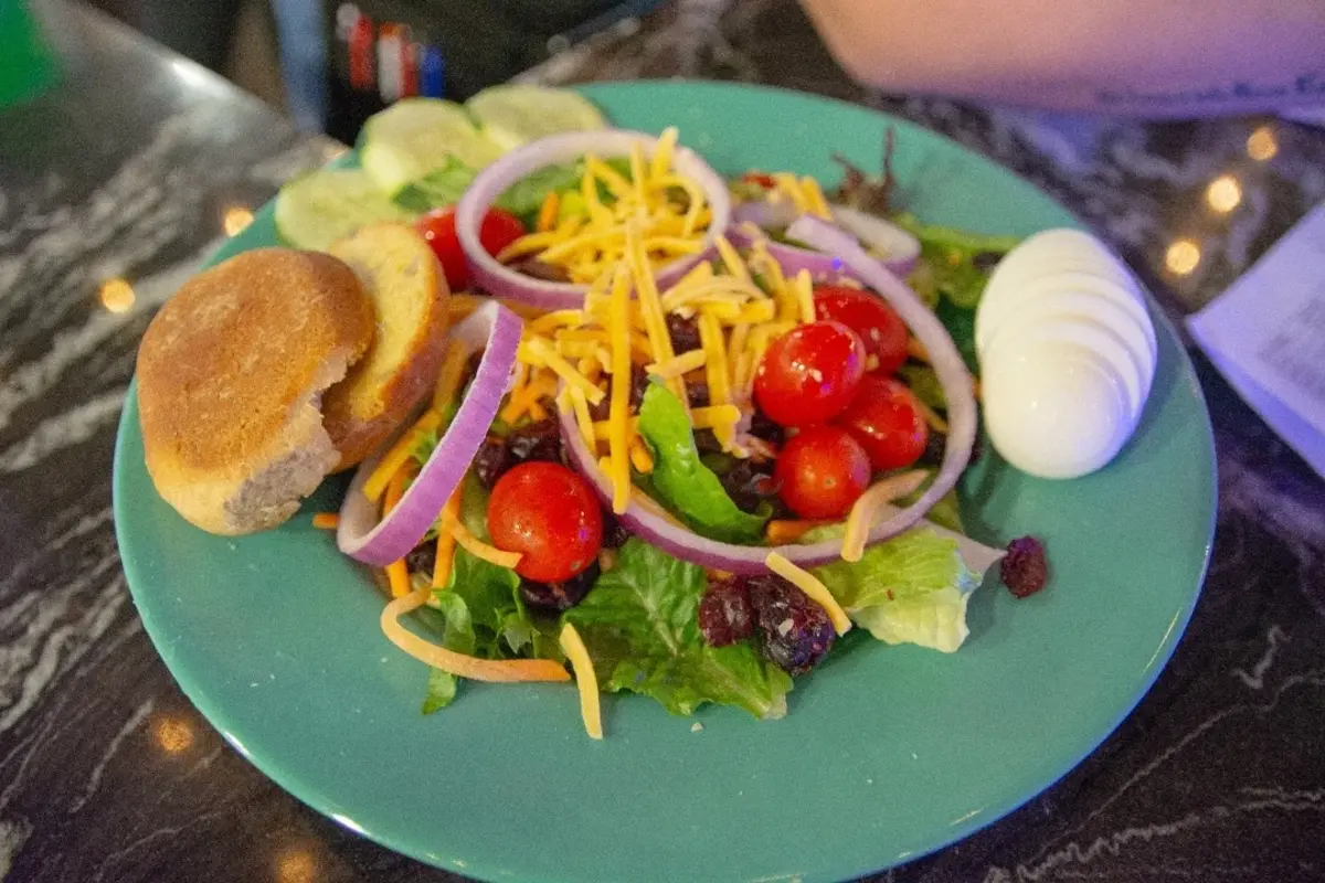 BrewBurgers Pub and Grill
