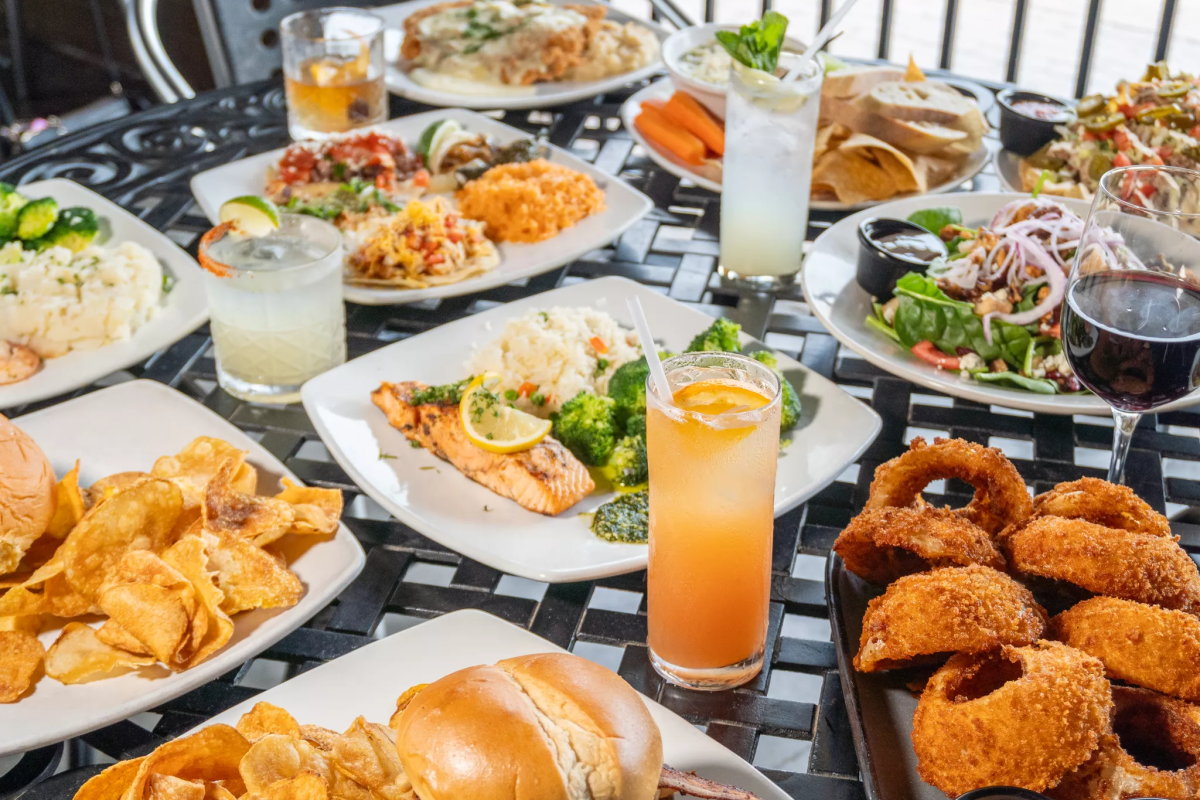 The Hill Bar & Grill