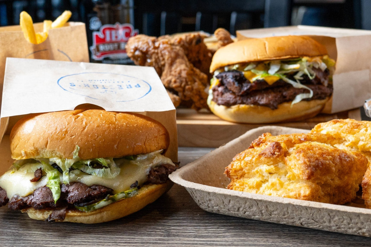 Photo 1 of 4: Preston's: A Burger Joint - at N High St