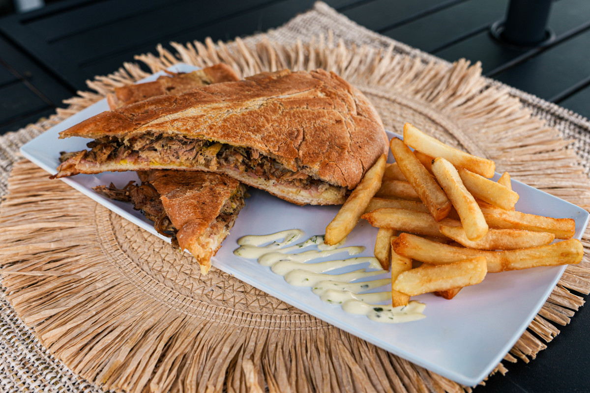 Mojo Grill Latin Fusion