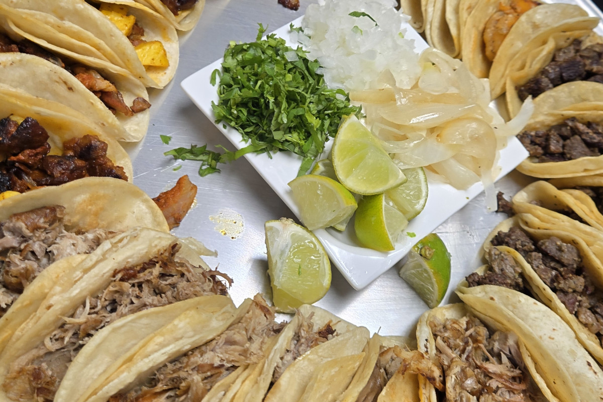 Photo 1 of 4: Faustinos Taqueria -