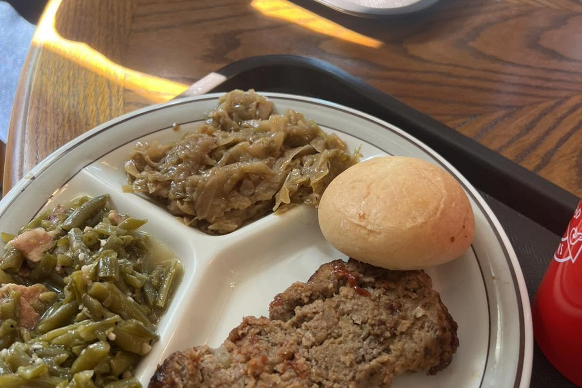Junior's Eatin' House