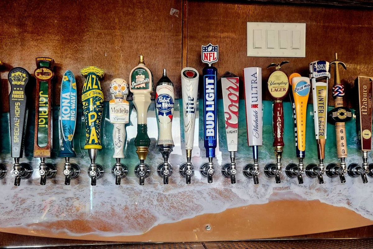 Photo 1 of 4: The Pub