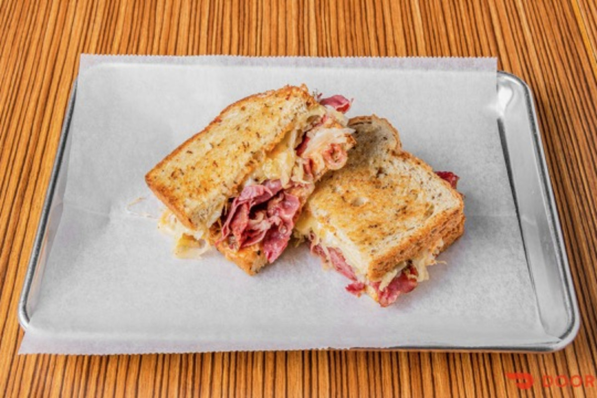 Home Team Deli - Broomfield