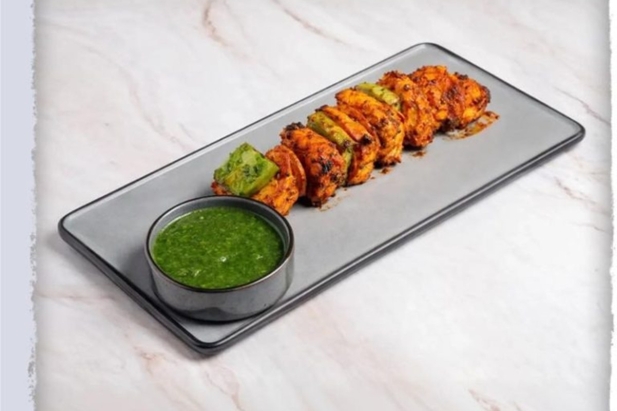 Photo 1 of 4: Rangeen - An Indian Affair