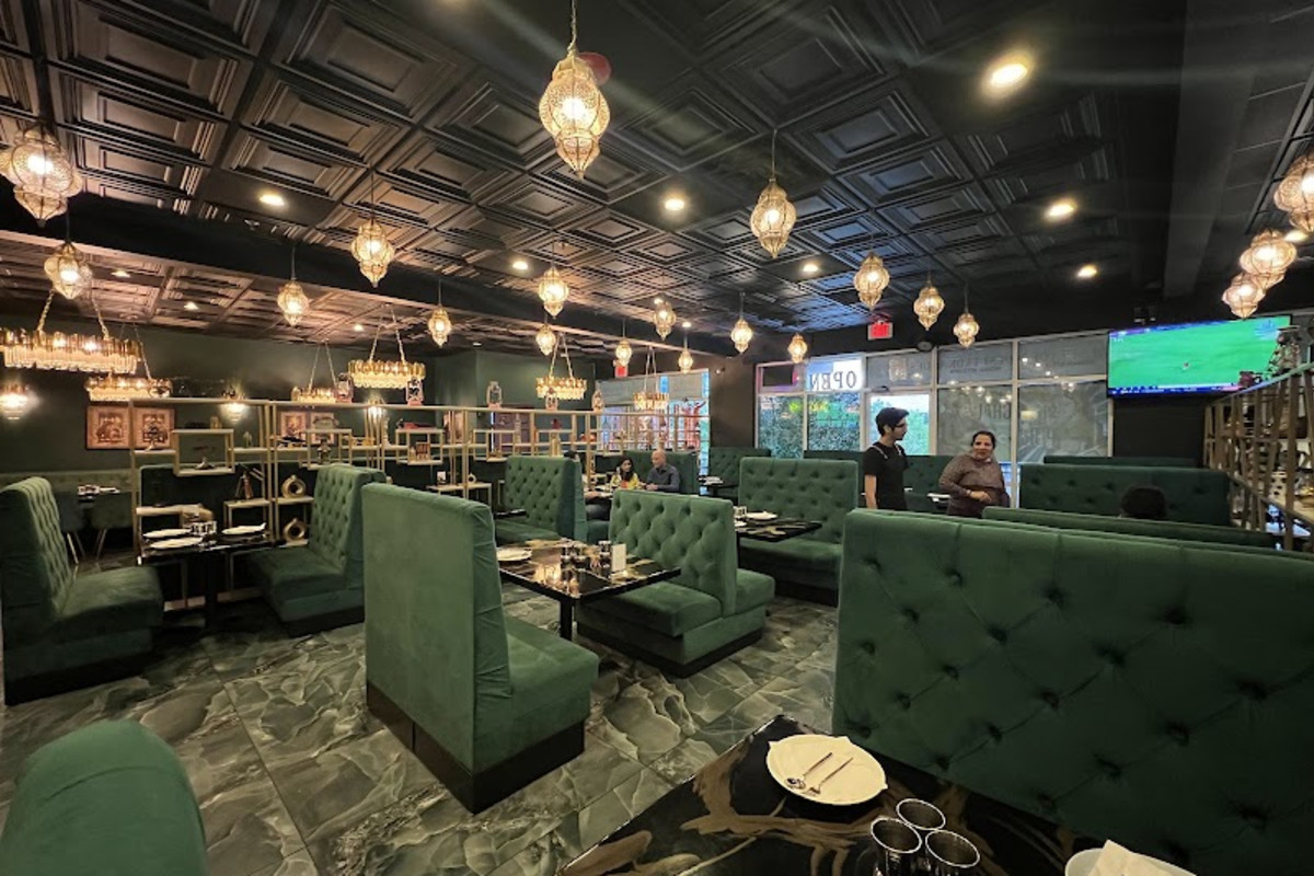 Desi Tadka Indian Restaurant - Duluth