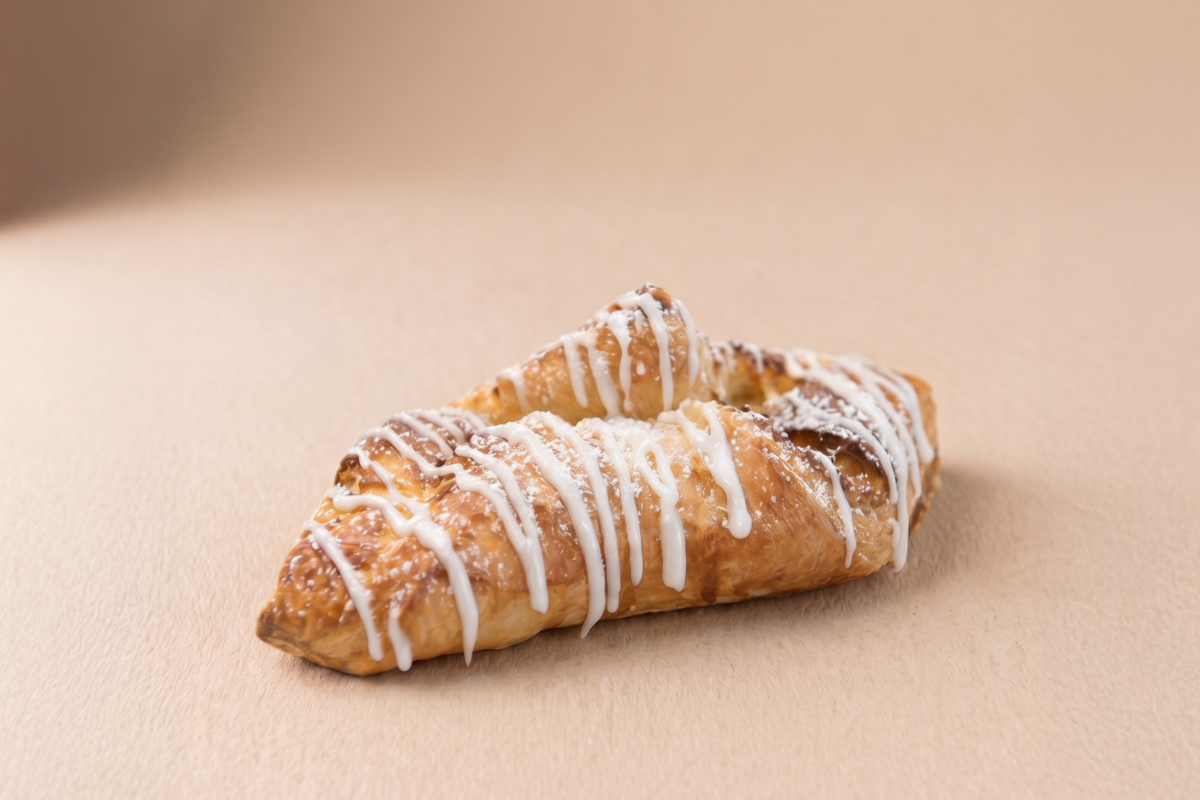 Roggenart European Bakery, Bistro & Cafe - Baltimore