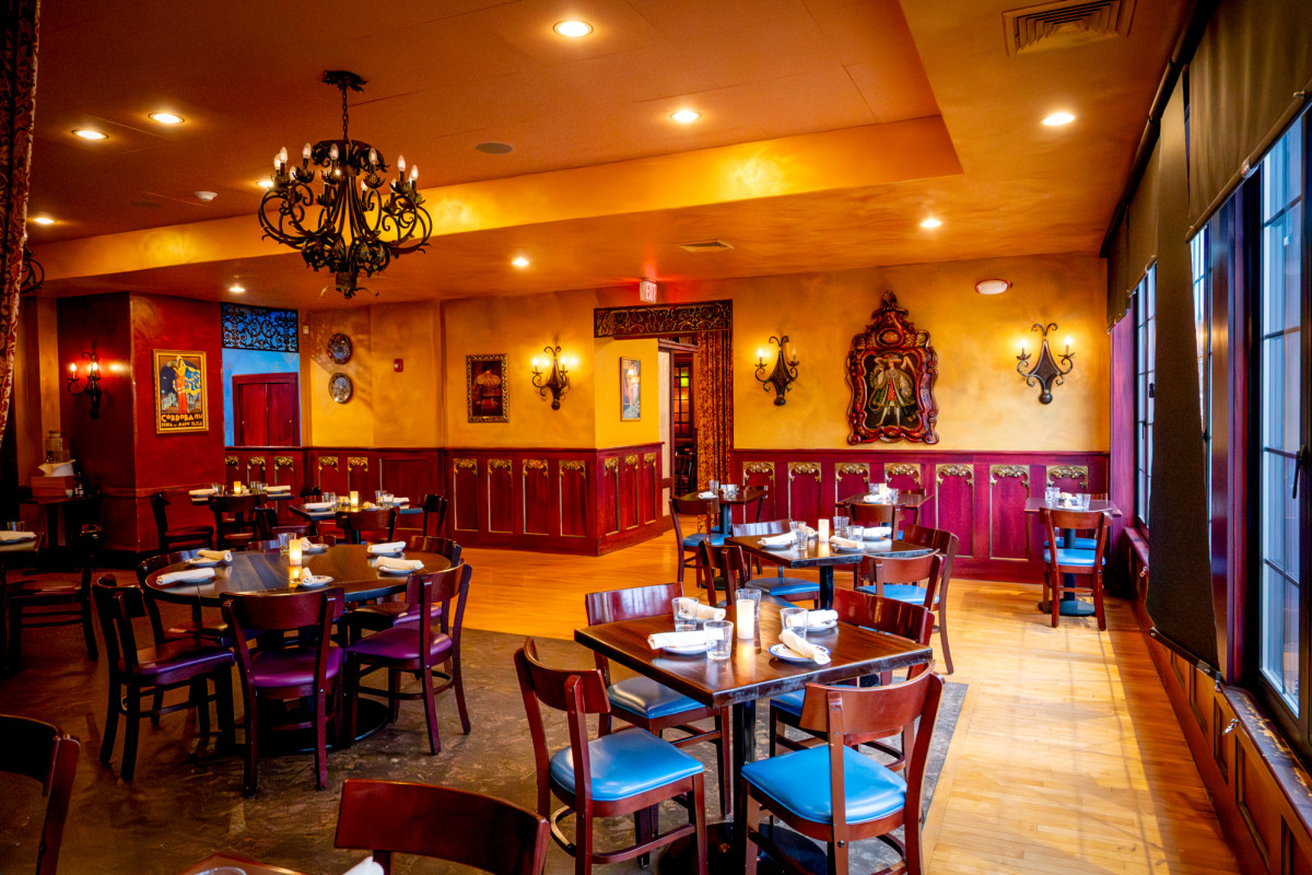 Solea Restaurant and Tapas