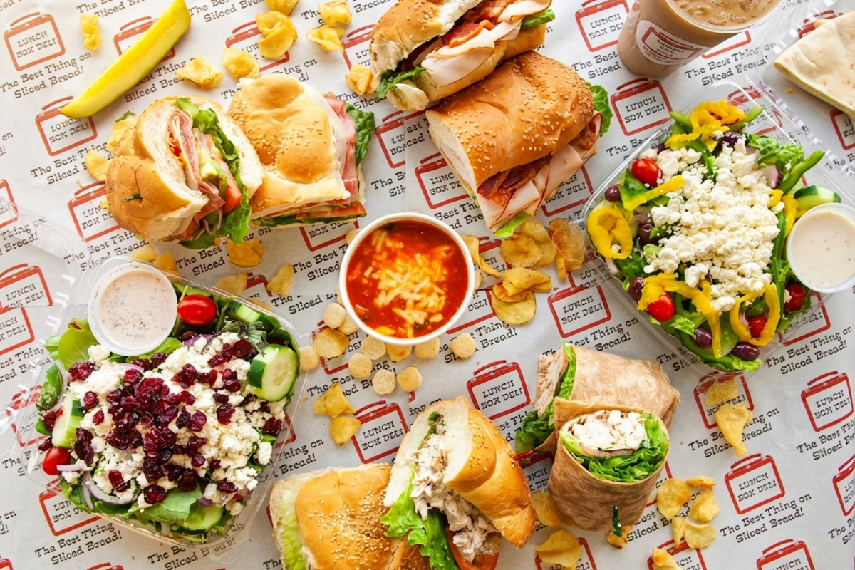 Photo 1 of 4: Lunch Box Deli