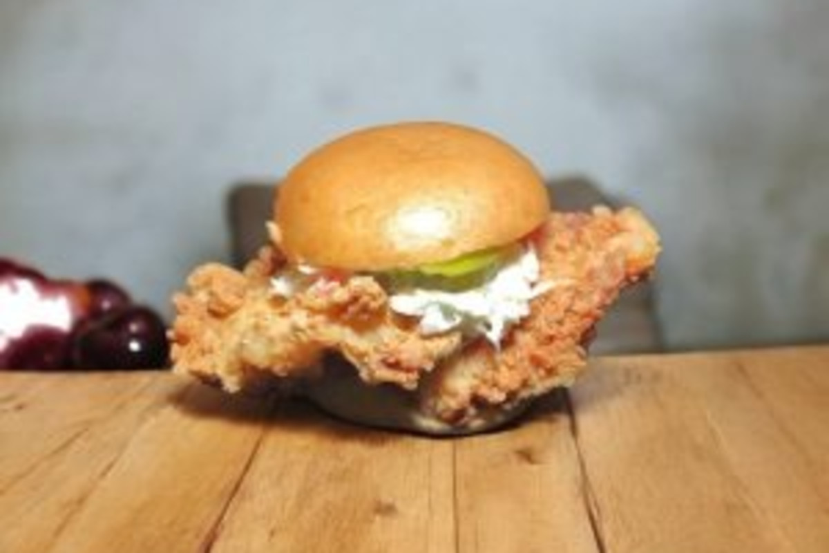 Dr. Pica Pollo | Dominican Fried Chicken