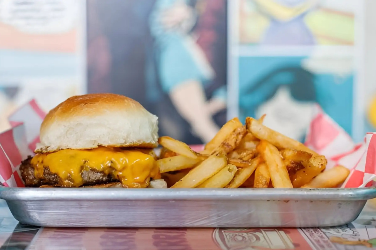 Rattle Shake Grill