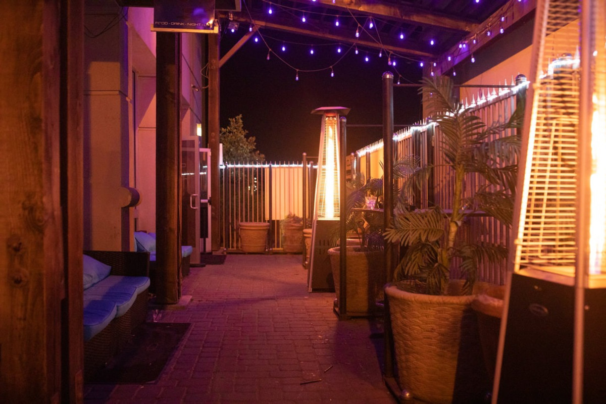 Photo 1 of 4: Blend Ultra Lounge
