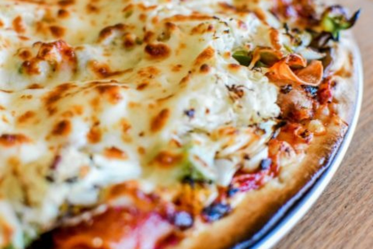 Red's Savoy Pizza