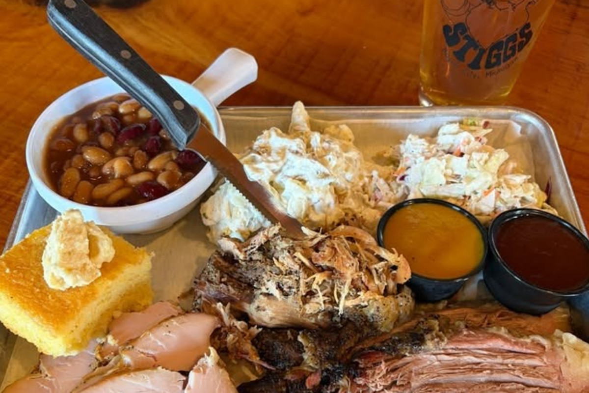 Stiggs Brewery & Kitchen - Stiggs Garage