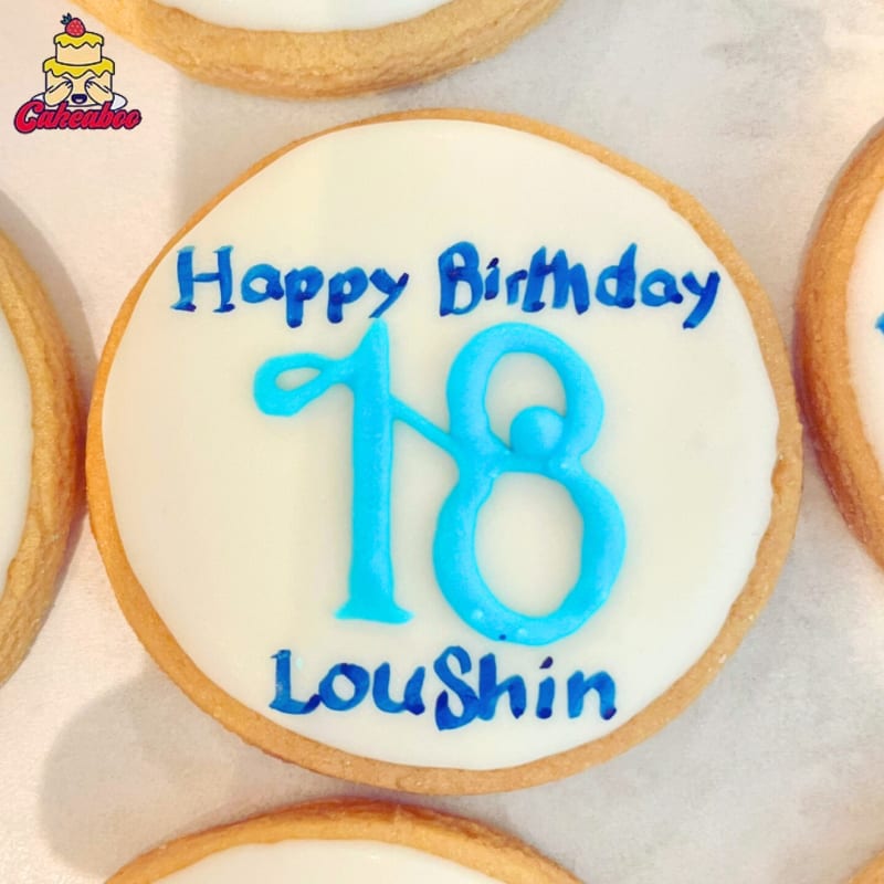 Artistic cookie creations - Custom decorated cookies in Vancouver by Cakeaboo