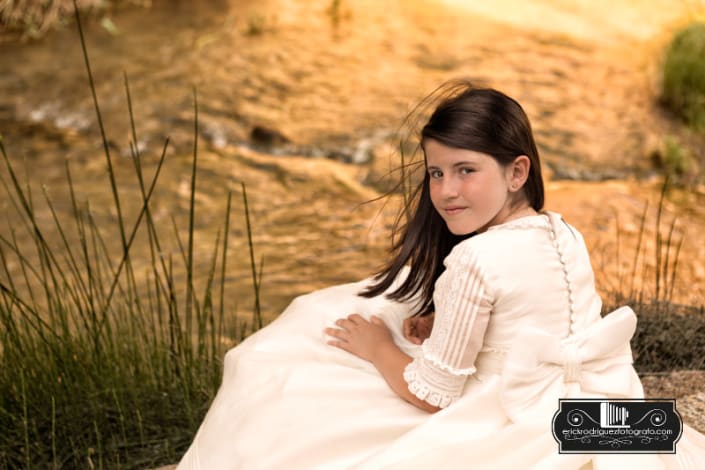 Maria. E. fotografía comunión | Zaragoza