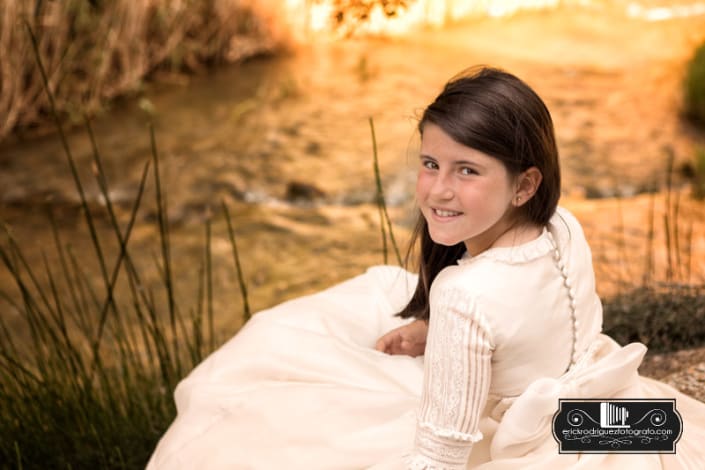 Maria. E. fotografía comunión | Zaragoza