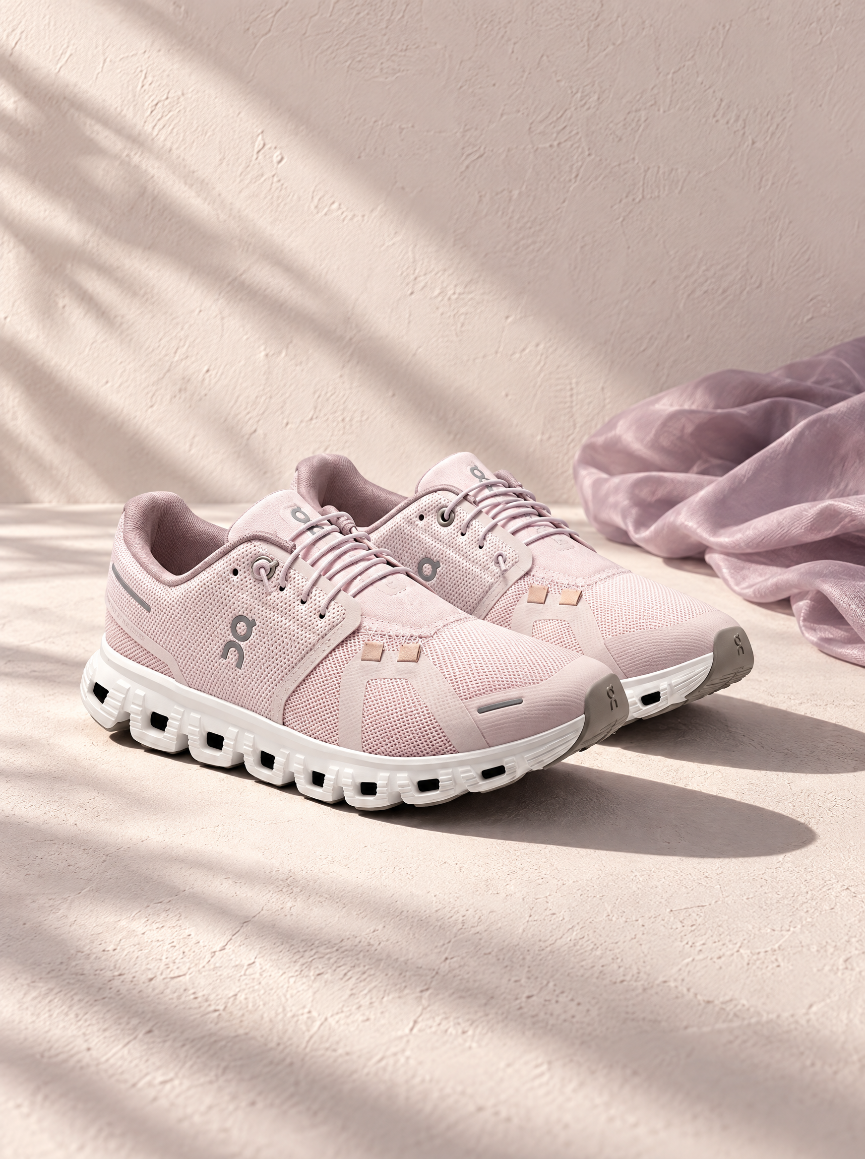 On Cloud 6 Pink Fade - Light Cushioned Iconic