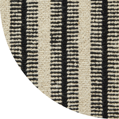 Close up shot of Amelia rug in Onyx