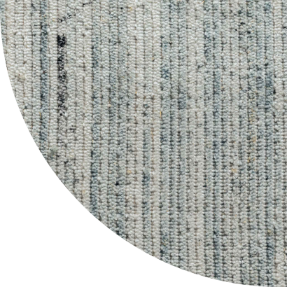 Close up shot of Elliot rug in Mist
