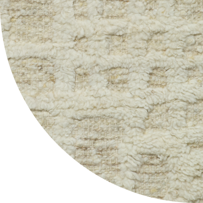 Close up shot of Gemma rug in Ivory