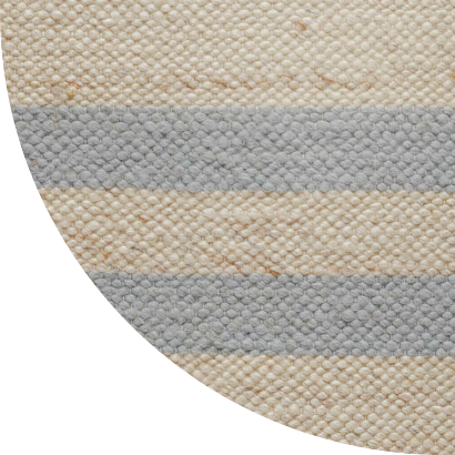 Close up shot of Nadia rug in Mist