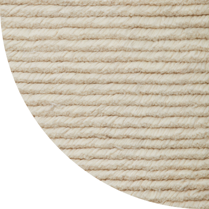 Close up shot of Nora rug in Ivory