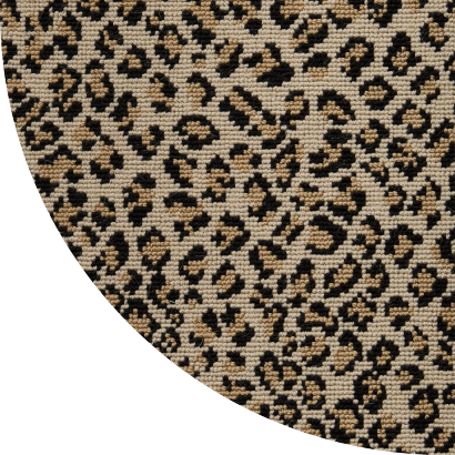 Close up shot of Kaia rug in Sand