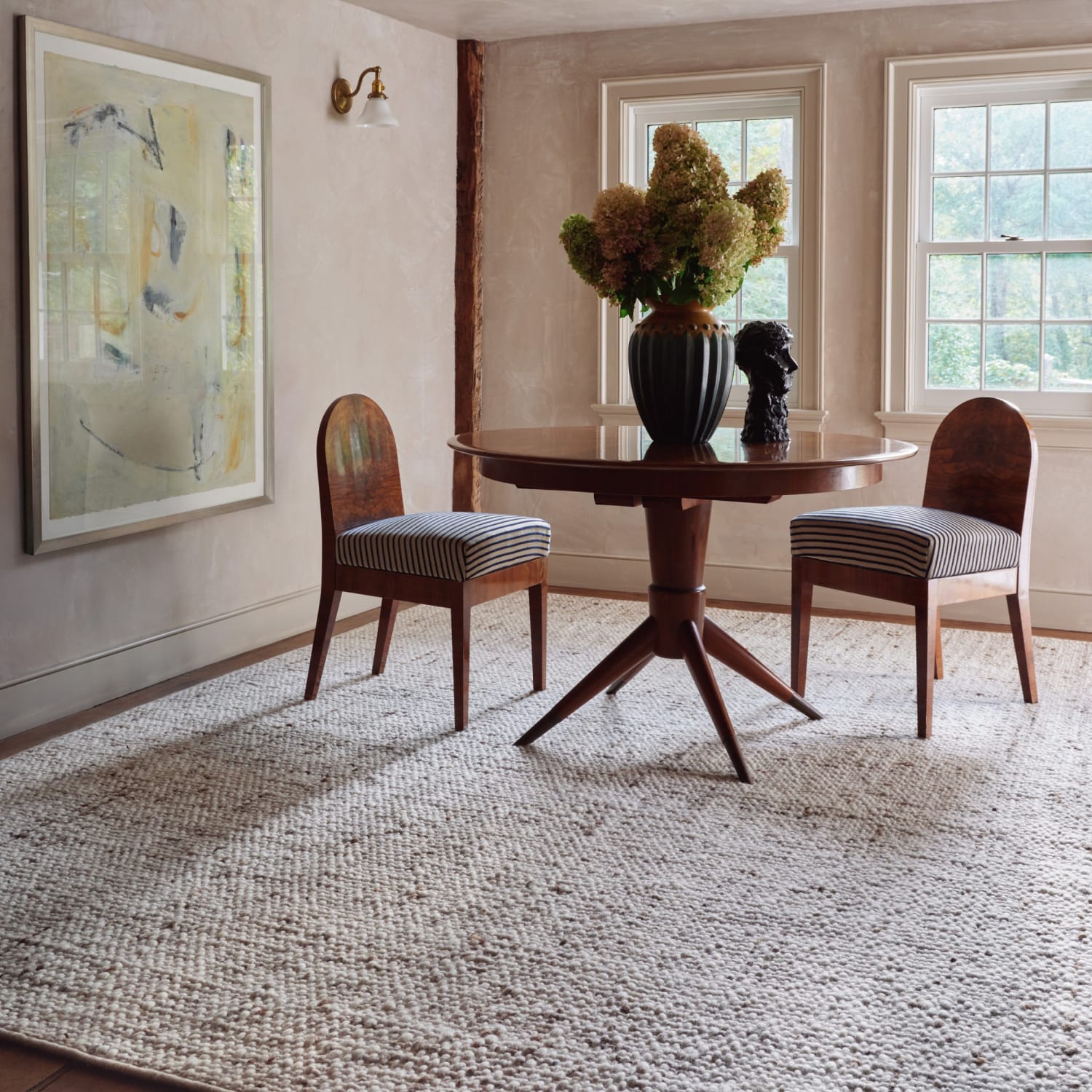 Cormac: Plush Wool Rug - Cozy & Soft for Gathering Spaces
