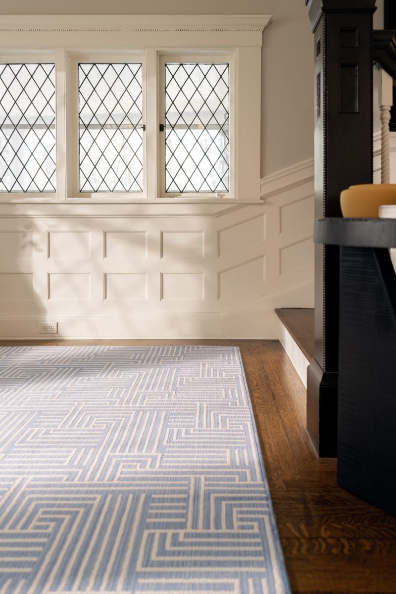 Beauty in blue: How to create a calm, cool atmosphere with blue rugs