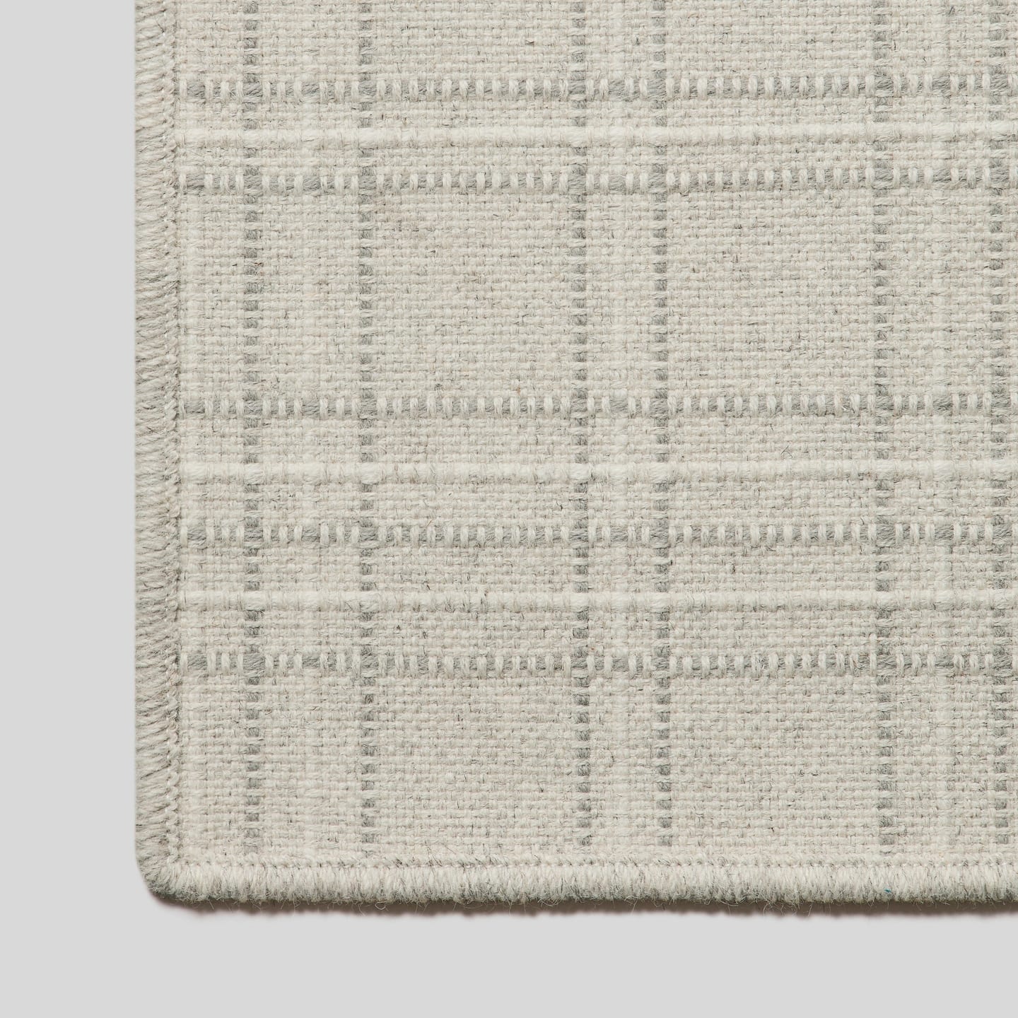 Ellis: Low-Profile Plaid Rug - Farmhouse Style for Hallways